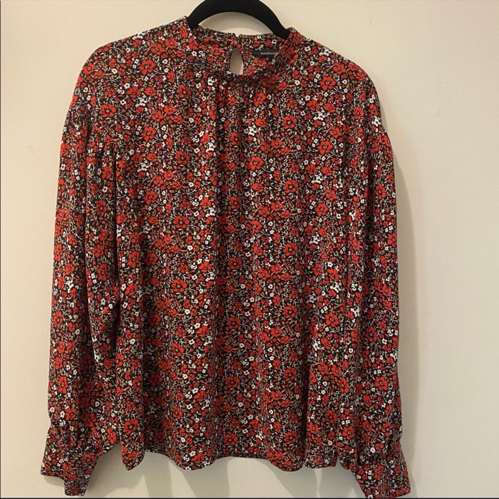 Banana republic floral top